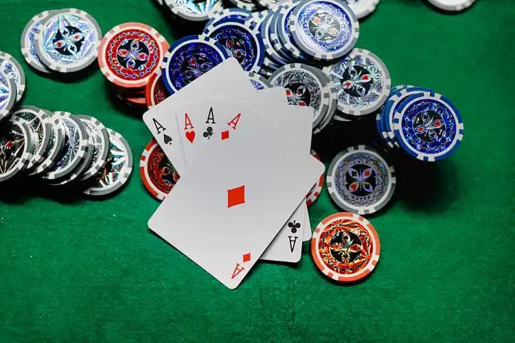 Penggunaan aplikasi mobile pokercc untuk menikmati penawaran spesial dengan mudah